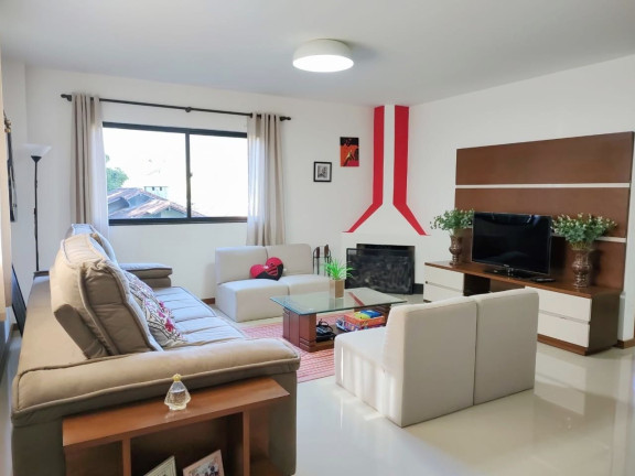 Imagem Casa com 4 Quartos à Venda, 160 m² em Vargem Grande - Teresópolis Imagem Casa com 4 Quartos à Venda, 160 m² em Vargem Grande - Teresópolis