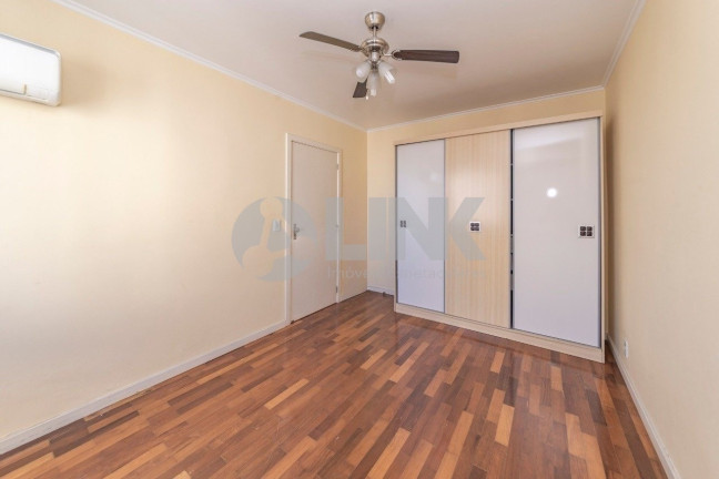 Imagem Apartamento com 3 Quartos à Venda, 133 m² em Independência - Porto Alegre Imagem Apartamento com 3 Quartos à Venda, 133 m² em Independência - Porto Alegre