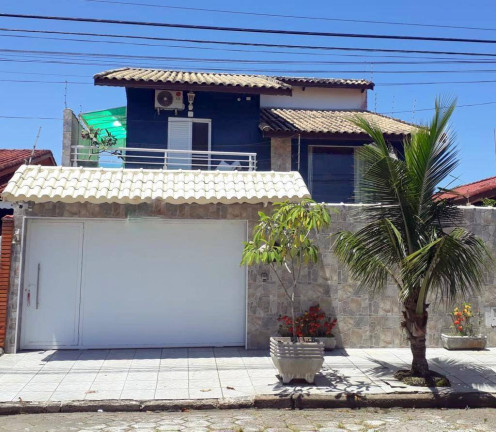 Sobrado com 4 Quartos à Venda, 250 m² em Oasis - Peruíbe