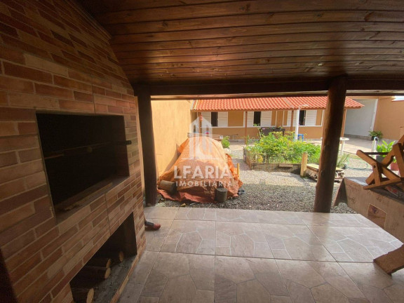 Imagem Casa com 5 Quartos à Venda, 179 m² em Itapema Do Saí - Itapoá