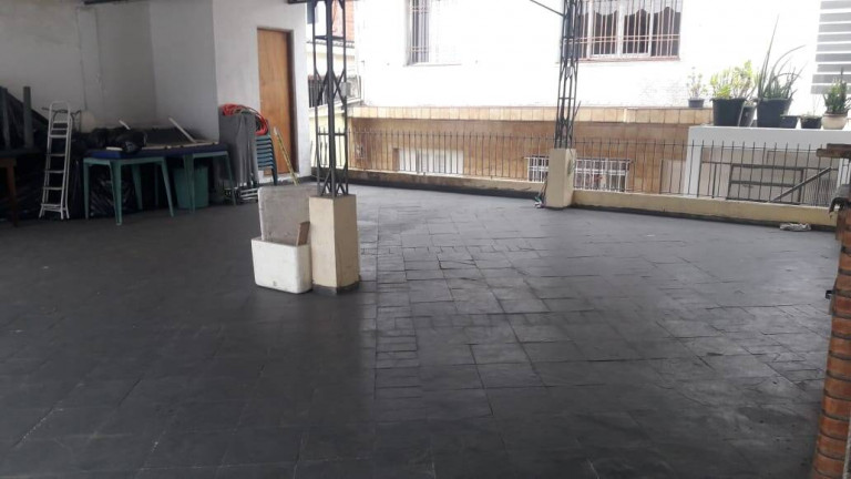 Imagem Casa com 3 Quartos à Venda, 250 m² em Vila Carmem - São Paulo
