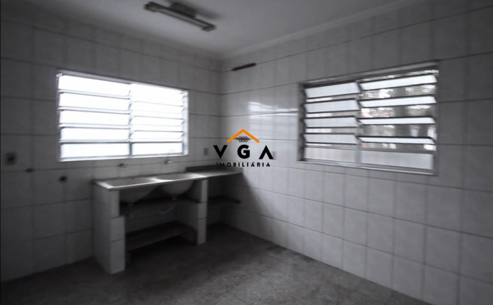 Imagem Casa com 2 Quartos à Venda, 220 m² em Vila Carmosina - São Paulo