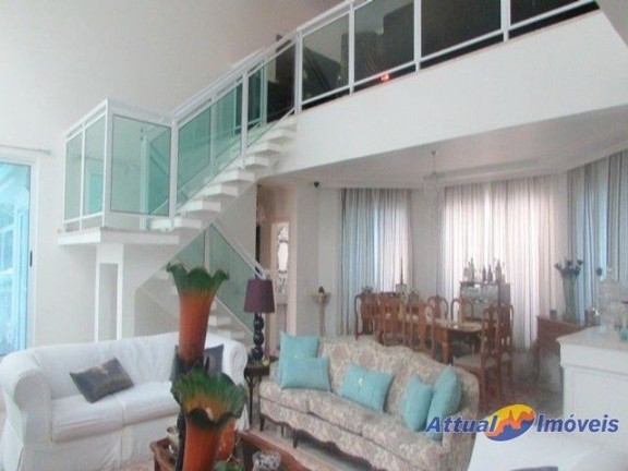 Imagem Casa com 3 Quartos à Venda, 267 m² em Vargem Grande - Teresópolis