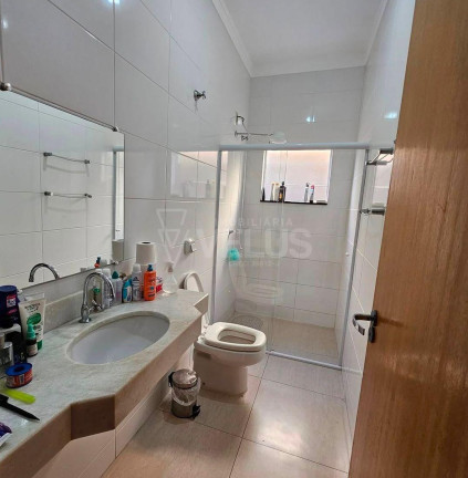 Imagem Casa com 2 Quartos à Venda, 141 m² em Vila Nastri Ii - Itapetininga