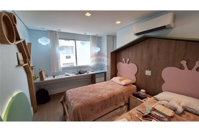 Imagem Apartamento com 3 Quartos à Venda, 104 m² em Lagoa - Rio De Janeiro Imagem Apartamento com 3 Quartos à Venda, 104 m² em Lagoa - Rio De Janeiro