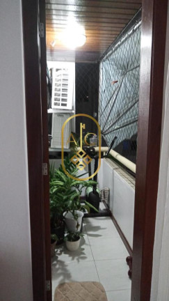 Imagem Apartamento com 3 Quartos à Venda, 77 m² em Costa Azul - Salvador