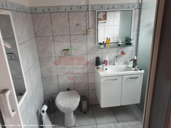 Imagem Casa com 3 Quartos à Venda, 112 m² em Centro - Taubaté Imagem Casa com 3 Quartos à Venda, 112 m² em Centro - Taubaté