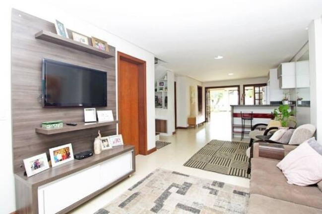 Imagem Casa com 3 Quartos à Venda, 192 m² em Passo Das Pedras - Porto Alegre