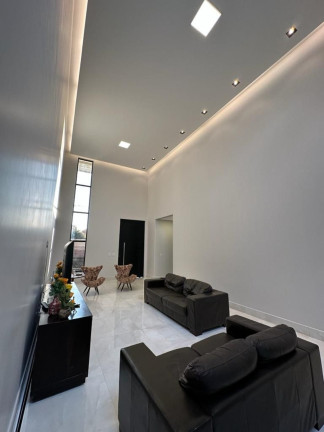 Imagem Casa com 3 Quartos à Venda, 460 m² em Setor Habitacional Vicente Pires - Brasília Imagem Casa com 3 Quartos à Venda, 460 m² em Setor Habitacional Vicente Pires - Brasília