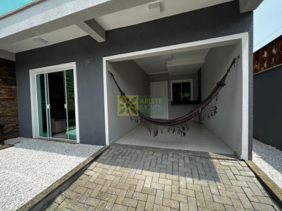 Casa com 3 Quartos à Venda, 124 m² em Vila Nova - Porto Belo