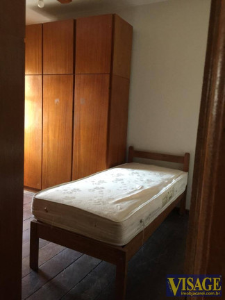 Imagem Casa com 3 Quartos à Venda, 235 m² em Centro - Jacareí