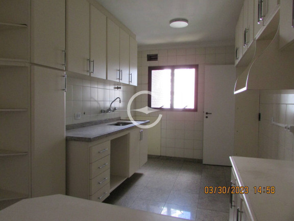 Apartamento com 3 Quartos à Venda, 127 m² em Vila Nova Conceição - São Paulo