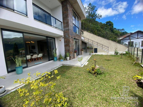 Imagem Casa com 3 Quartos à Venda ou Locação, 399 m² em Panorama - Teresópolis Imagem Casa com 3 Quartos à Venda ou Locação, 399 m² em Panorama - Teresópolis