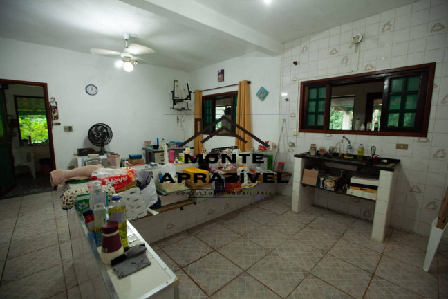 Imagem Chácara com 9 Quartos à Venda, 7.000 m² em Itanhaém
