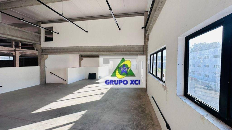 Imagem Galpão para Alugar, 1.250 m² em Macuco - Valinhos Imagem Galpão para Alugar, 1.250 m² em Macuco - Valinhos
