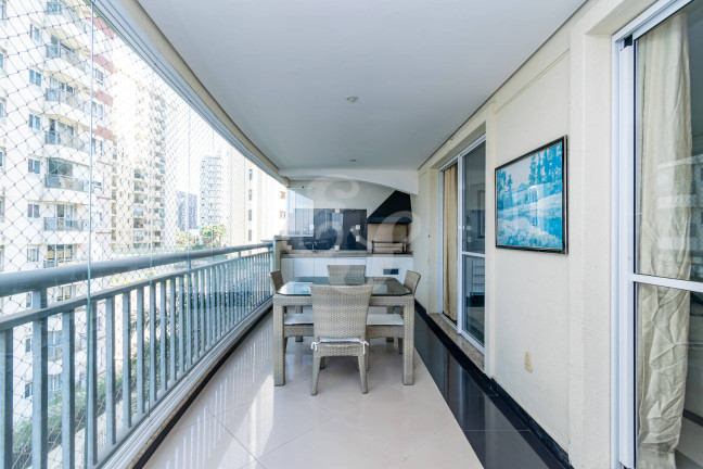 Apartamento com 3 Quartos para Alugar, 165 m² em Alphaville Centro Industrial E Empresarial/alphaville. - Barueri