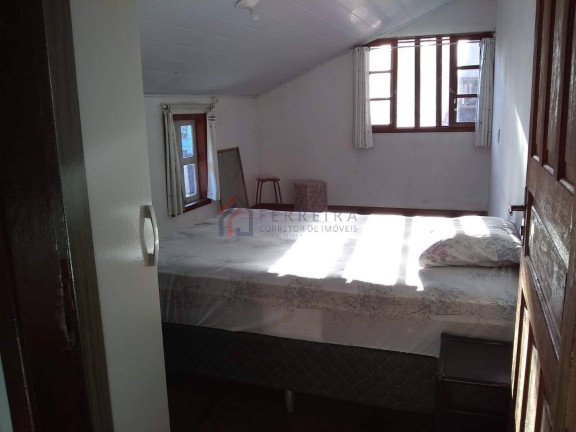 Imagem Casa com 3 Quartos à Venda, 140 m² em Costeira Do Pirajubaé - Florianópolis