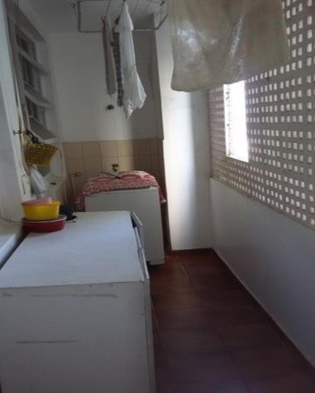 Imagem Apartamento com 4 Quartos à Venda, 142 m² em Pitangueiras - Guarujá