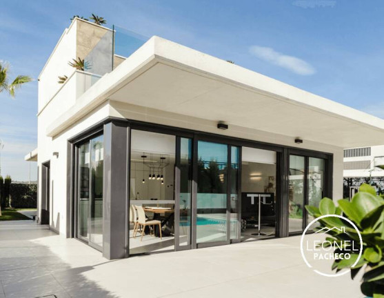 Casa com 3 Quartos à Venda, 100 m² em Itajaí