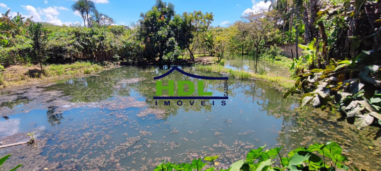 Casa com 2 Quartos à Venda, 8.778 m² em Centro - Hidrolândia