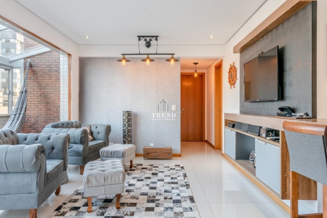 Imagem Apartamento com 2 Quartos à Venda, 70 m² em Santana - Porto Alegre