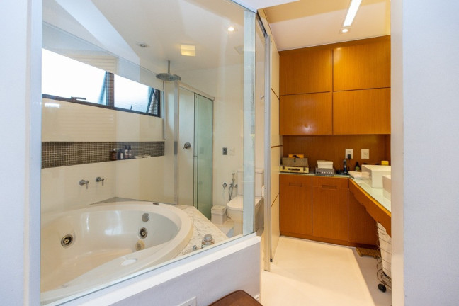 Imagem Imóvel com 3 Quartos à Venda, 205 m² em Vila Mariana - São Paulo