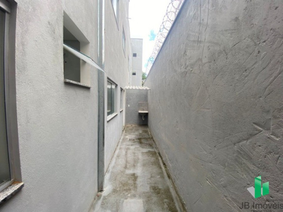 Imagem Imóvel com 3 Quartos à Venda, 70 m² em Jardim Panorama - Montes Claros
