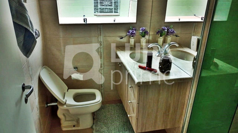 Imagem Casa com 3 Quartos à Venda, 146 m² em Jardim Guanca - São Paulo Imagem Casa com 3 Quartos à Venda, 146 m² em Jardim Guanca - São Paulo