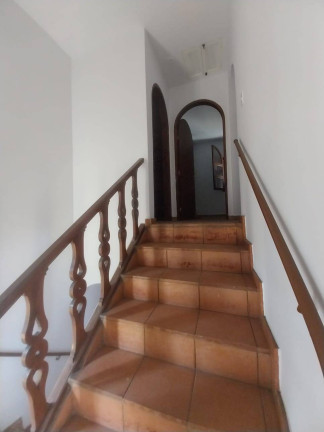 Imagem Casa com 6 Quartos à Venda, 360 m² em Centro - Ubatuba Imagem Casa com 6 Quartos à Venda, 360 m² em Centro - Ubatuba