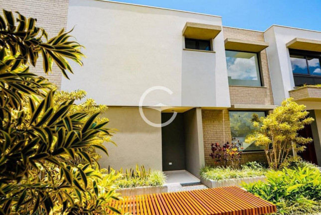 Imagem Casa com 3 Quartos à Venda, 560 m² em Moema - São Paulo