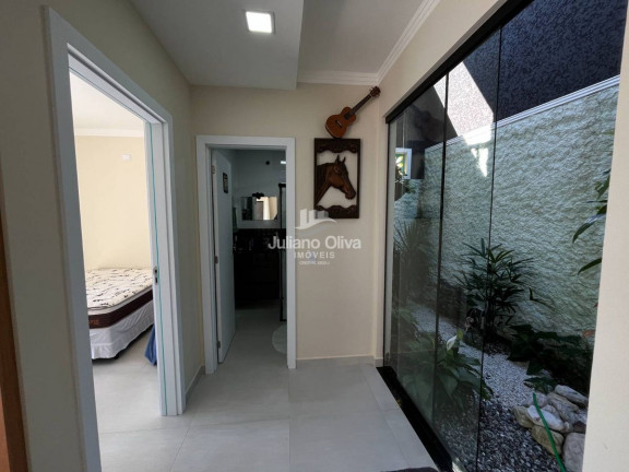 Imagem Sobrado à Venda, 142 m² em Barra Do Sai - Itapoá Imagem Sobrado à Venda, 142 m² em Barra Do Sai - Itapoá