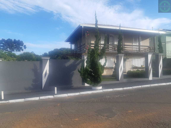 Casa com 3 Quartos à Venda, 240 m² em Oficinas - Ponta Grossa