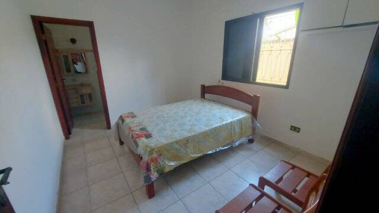 Imagem Casa com 3 Quartos à Venda, 360 m² em Stella Maris - Peruíbe