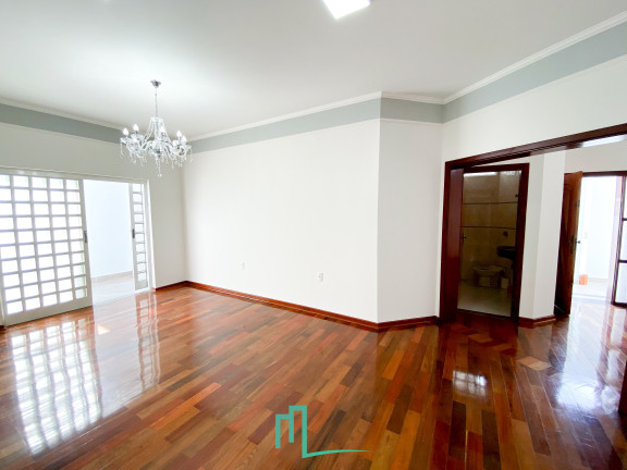 Imagem Casa com 4 Quartos à Venda, em São José - Franca Imagem Casa com 4 Quartos à Venda, em São José - Franca