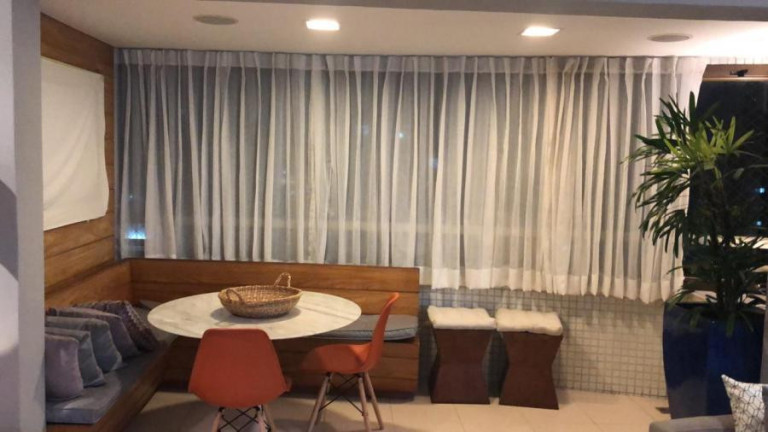 Imagem Apartamento com 4 Quartos à Venda, 140 m² em Pituba - Salvador