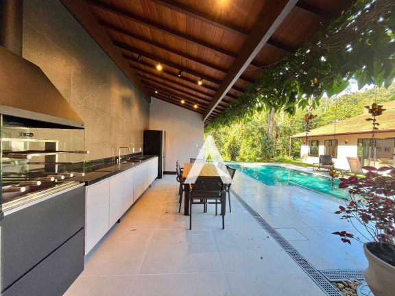 Imagem Casa com 5 Quartos à Venda, 498 m² em Comary - Teresópolis Imagem Casa com 5 Quartos à Venda, 498 m² em Comary - Teresópolis