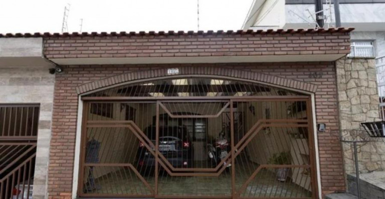 Sobrado com 4 Quartos à Venda, 250 m² em Penha De França - São Paulo
