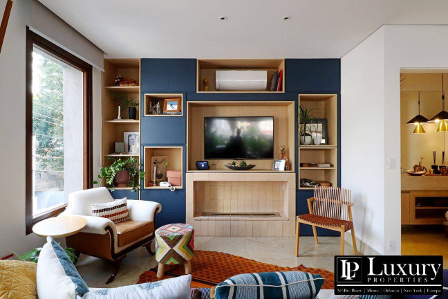 Imagem Casa com 3 Quartos à Venda, 250 m² em Vila Nova Conceição - São Paulo