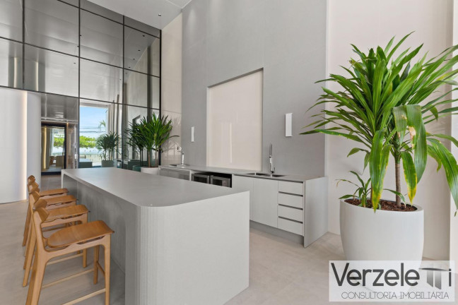 Imagem Apartamento com 4 Quartos à Venda, 196 m² em Centro - Balneário Camboriú