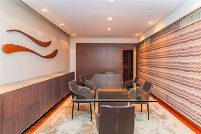 Imagem Apartamento com 3 Quartos à Venda, 322 m² em Moinhos De Vento - Porto Alegre