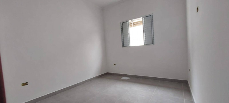 Imagem Casa com 2 Quartos à Venda, 60 m² em Jardim Leonor - Mongaguá Imagem Casa com 2 Quartos à Venda, 60 m² em Jardim Leonor - Mongaguá