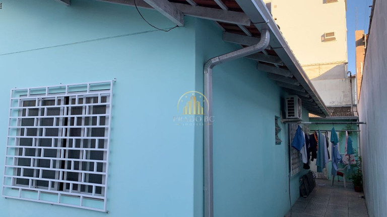 Imagem Casa com 3 Quartos à Venda, 253 m² em Centro - Balneário Camboriú
