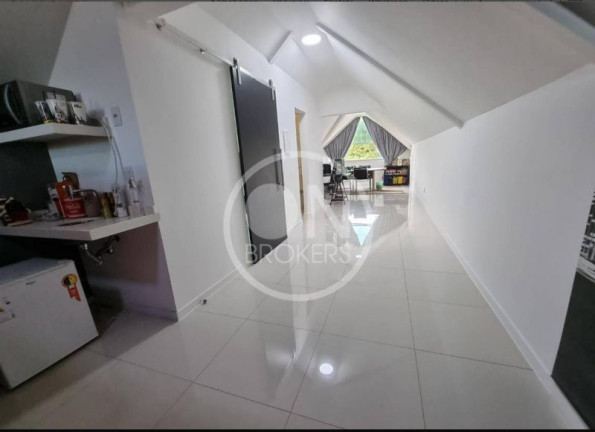Imagem Casa com 4 Quartos à Venda, 390 m² em Vargem Grande - Rio De Janeiro