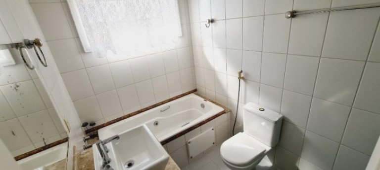 Imagem Casa com 3 Quartos à Venda, 183 m² em Granja Viana - Cotia Imagem Casa com 3 Quartos à Venda, 183 m² em Granja Viana - Cotia