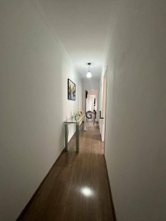 Imagem Casa com 7 Quartos à Venda, 223 m² em Parque Santo Antônio - Jacareí