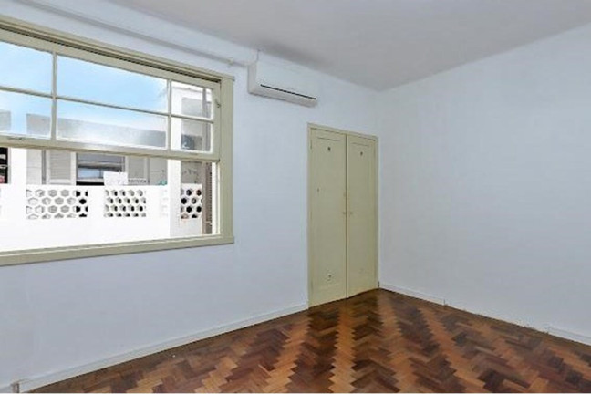 Imagem Apartamento com 2 Quartos à Venda, 69 m² em Petrópolis - Porto Alegre Imagem Apartamento com 2 Quartos à Venda, 69 m² em Petrópolis - Porto Alegre