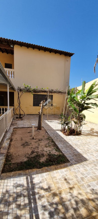 Imagem Casa com 3 Quartos à Venda, 350 m² em São Carlos