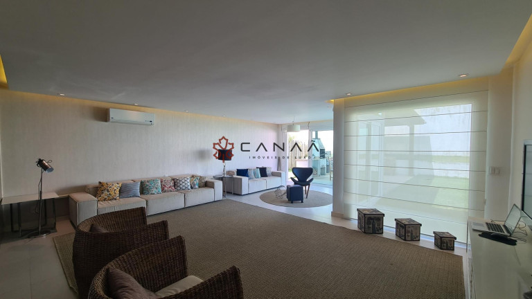 Imagem Casa de Condomínio com 6 Quartos à Venda, 250 m² em Centro - Armação Dos Búzios