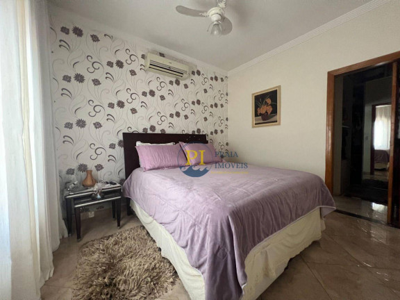 Imagem Casa com 6 Quartos à Venda, 302 m² em Canto Do Forte - Praia Grande Imagem Casa com 6 Quartos à Venda, 302 m² em Canto Do Forte - Praia Grande