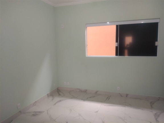 Imagem Casa com 3 Quartos à Venda, 204 m² em Flórida - Praia Grande Imagem Casa com 3 Quartos à Venda, 204 m² em Flórida - Praia Grande